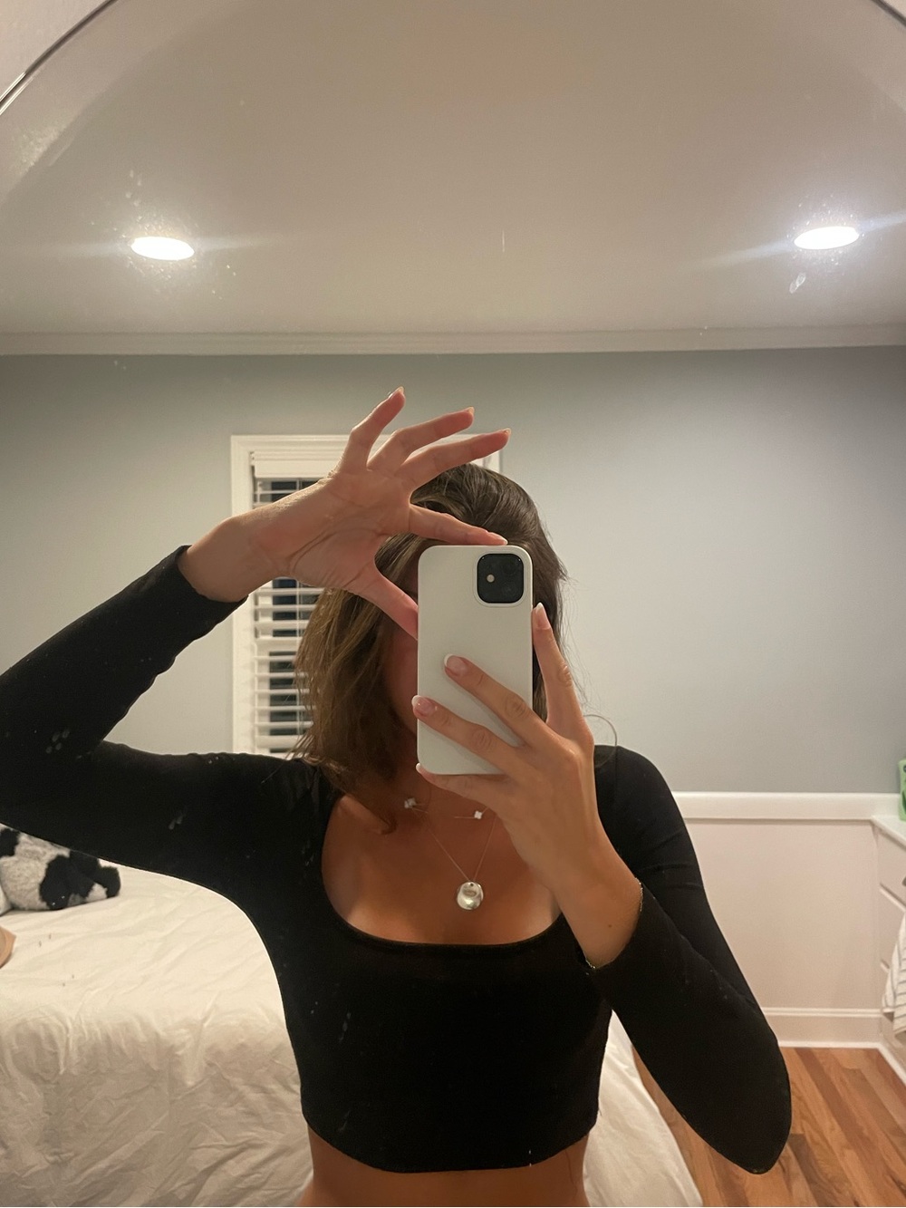 Black long sleeve crop top